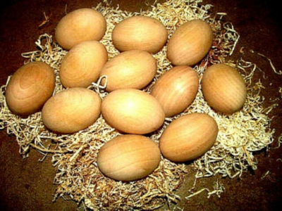 SET OF TWELVE BRAND NEW UNFINISHED WOODEN EGGS 2 1/2&quot; X 1 3/4&quot;