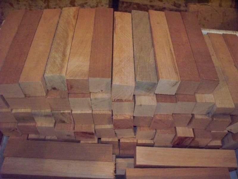 BOX LOT BLACK WALNUT PEN BLANKS LATHE LOT OF 70 PIECES 1 X 1 X 6&quot;