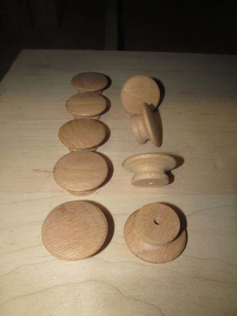 10 OAK 1 3/4&quot; UNFINISHED KNOBS / PULLS K2