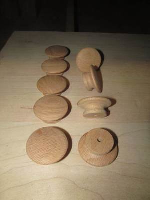 10 OAK 1 3/4&quot; UNFINISHED KNOBS / PULLS K2