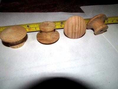 10 FACTORY NEW ASH 1 1/4&quot; UNFINISHED KNOBS / PULLS KK