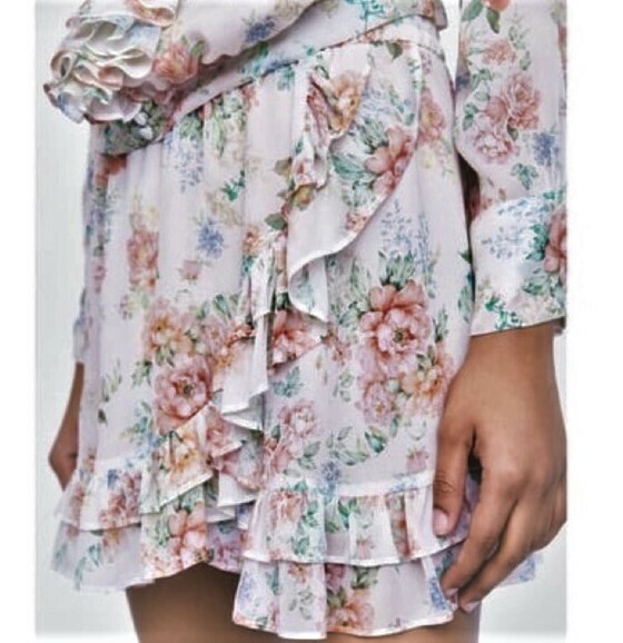 Zara Floral |Ruffle Skirt XS