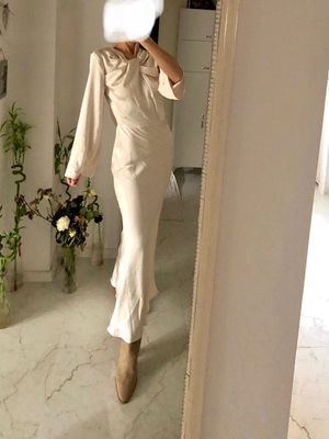 Zara Oyster Champagne knotted dress