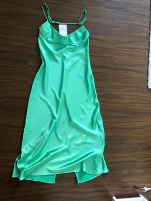 ​Zara green satin corset dress Backless Split at back Cut out Unique TikTok viral dress 👗!!!​