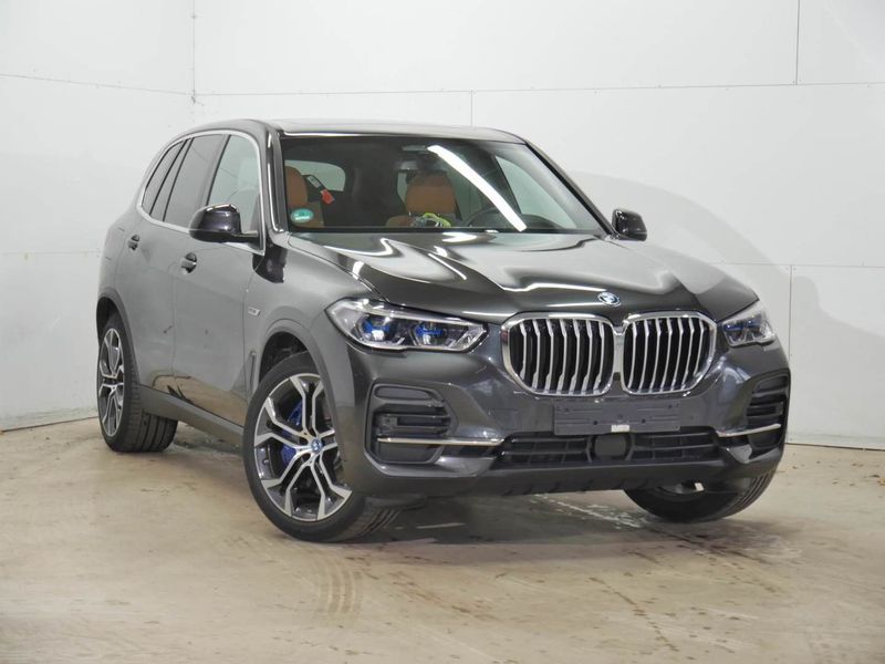 BMW X5 xDrive 45e SOPHISTO GREY BRILLIANT EFFECT METALLIC (LHD) 12/2022