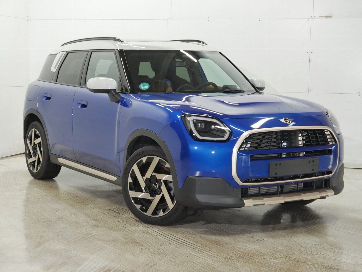 MINI COUNTRYMAN C (LHD) 10/2024