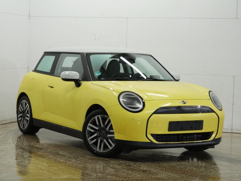 MINI COOPER E eDrive (LHD) 08/2024