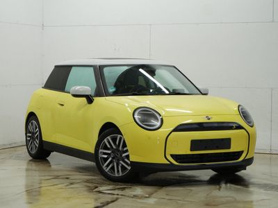 MINI COOPER SE (LHD) 10/2024