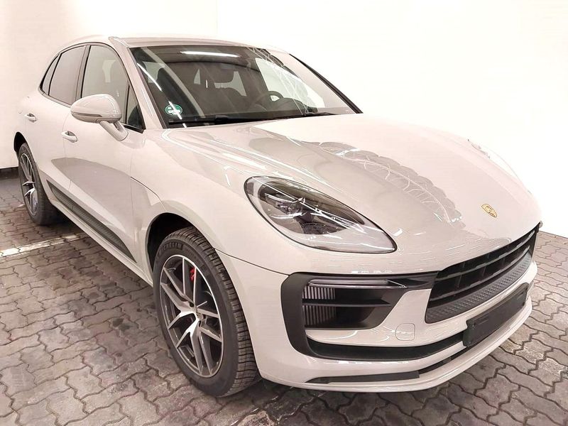 PORSCHE MACAN S PDK VOLCANO GREY METALLIC 10/2019 (LHD) PORSCHE MACAN S PDK VOLCANO GREY METALLIC 10/2019 (LHD)