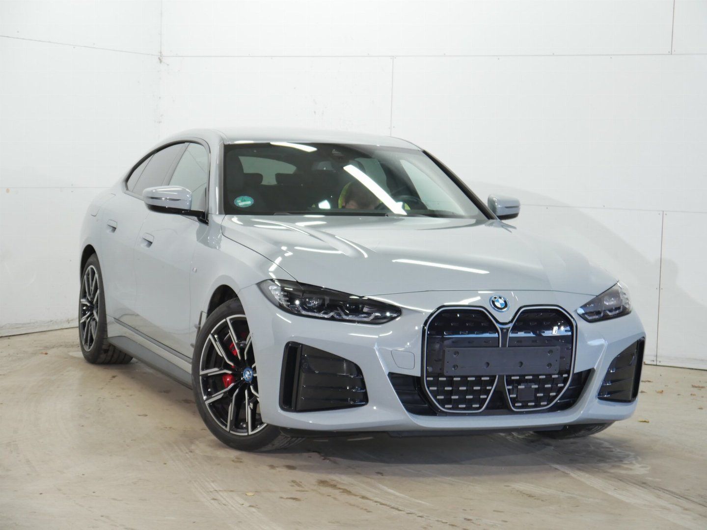 BMW i4 eDrive 40 BROOKLYN-GREY METALLIC (LHD) 01/2024