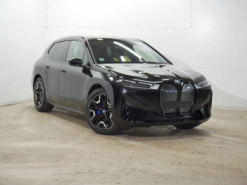 BMW iX xDrive 40 BLACK SAPPHIRE METALLIC (LHD) 02/2024