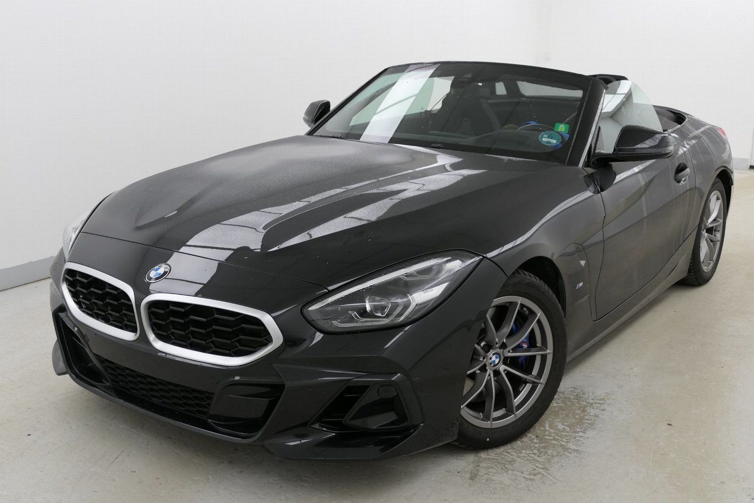BMW Z4 sDrive 20i SAPPHIRE BLACK METALLIC (LHD) 05/2024