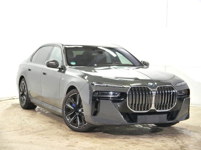 BMW i7 60 xDrive eDrive OXID GREY METALLIC (LHD) 10/2022