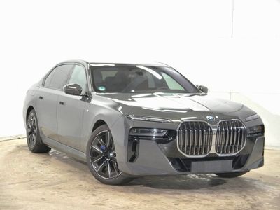 BMW i7 60 xDrive eDrive SPARKLING GREY METALLIC (LHD) 01/2023 BMW i7 60 xDrive eDrive SPARKLING GREY METALLIC (LHD) 01/2023