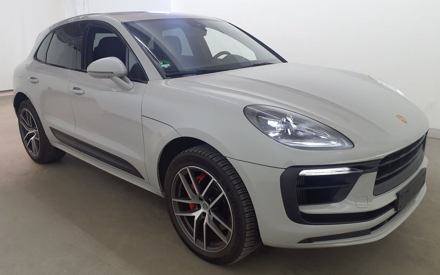 PORSCHE MACAN S 3.0 WHITE (LHD) 06/2023 PORSCHE MACAN S 3.0 WHITE (LHD) 06/2023
