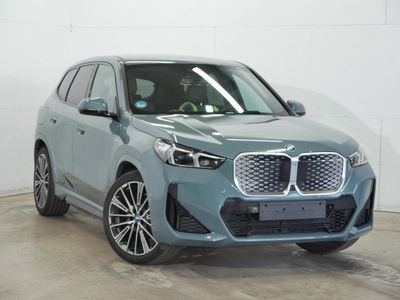BMW iX1 xDrive 30 CAPE YORK GREEN METALLIC (LHD) 03/2024 BMW iX1 xDrive 30 CAPE YORK GREEN METALLIC (LHD) 03/2024