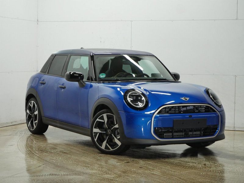 MINI COOPER C (LHD) 10/2024
