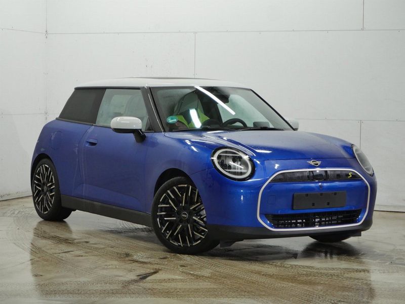 MINI COOPER SE (LHD) 10/2024