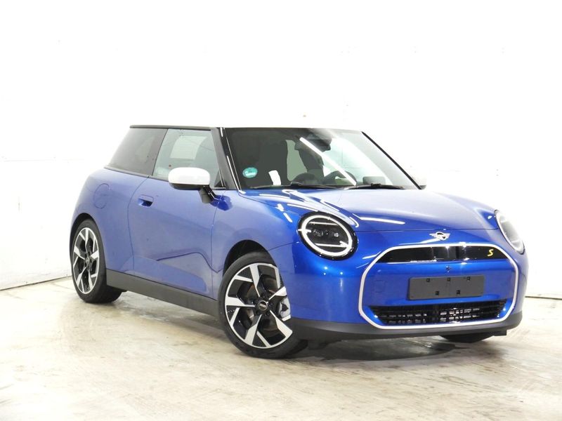 MINI COOPER SE (LHD) 10/2024