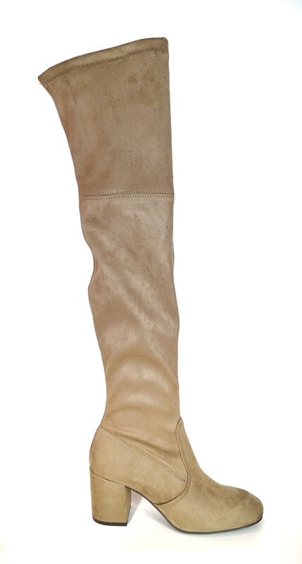 Stivale Alto al Ginocchio Stretch Elasticizzato Camoscio Sabbia Art. D701Sabbia