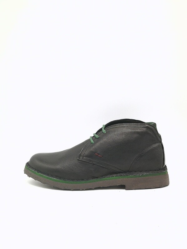 Polacchino Nero in Pelle Martellata Uomo ColBaffo® Scarpe Stringate artigianali Nere BlackPelle Morbida Martellata Effetto Vintage Calzata Comfort art. 6037 Polacchino Nero in Pelle Martellata Uomo ColBaffo® Scarpe Stringate artigianali Nere BlackPelle Morbida Martellata Effetto Vintage Calzata Comfort art. 6037