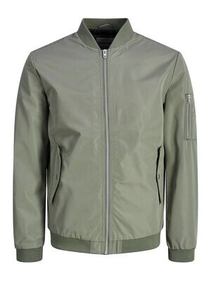 Giacca Leggera Jack & Jones colore Verde con zip uomo art. 12147376-VE