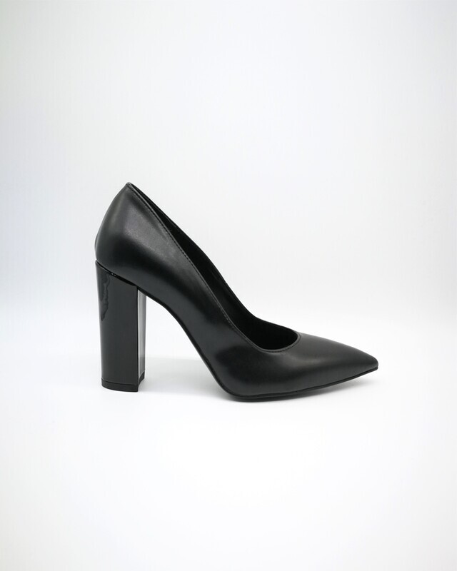 Décolleté Colbaffo nero pelle tacco grosso vernice donna art. 900VER
