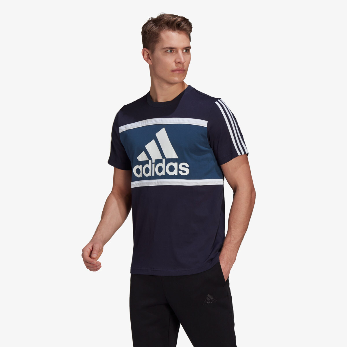T-Shirt Uomo Blu e Bianco Adidas Essentials Colorblock Logo art. GV0255