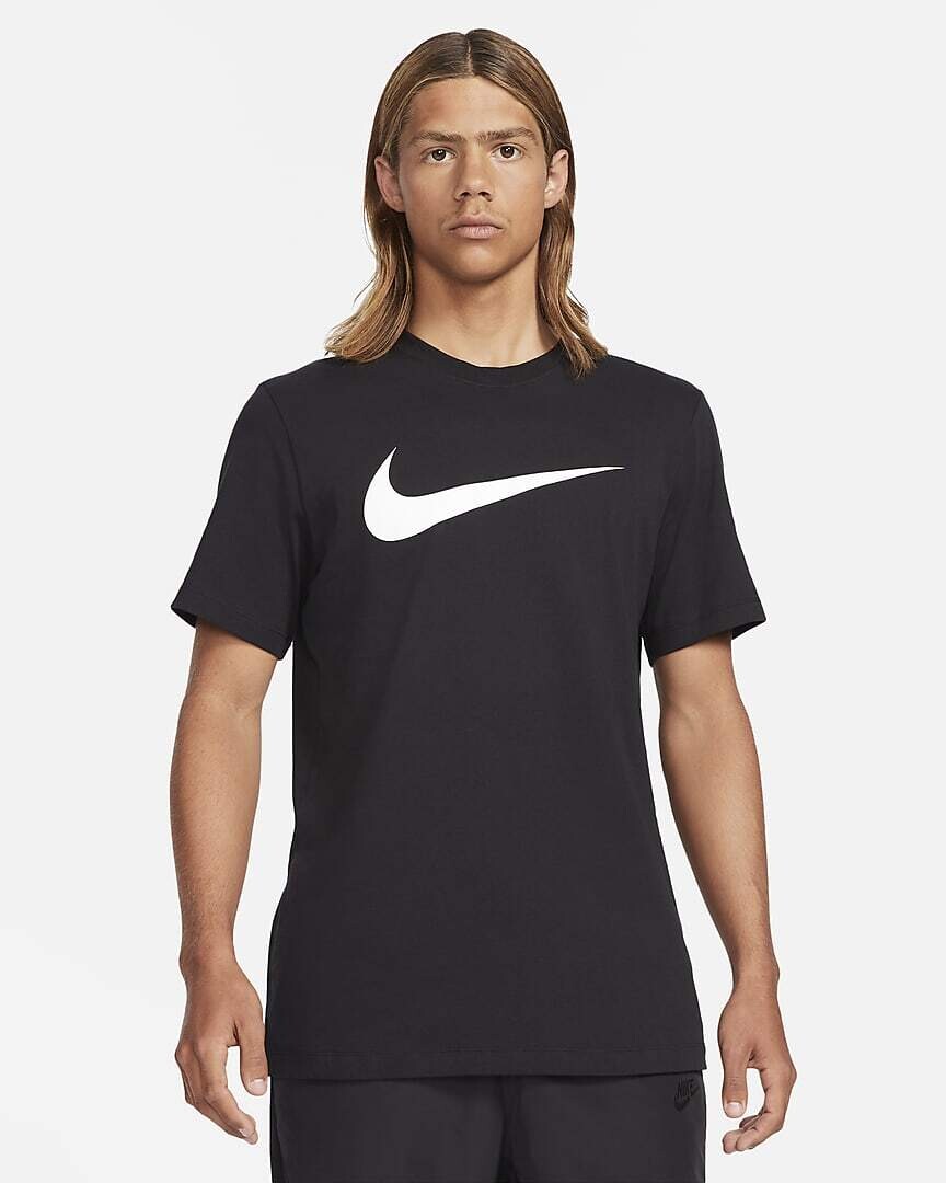 T-Shirt Uomo Nera Nike Sportswear Swoosh Bianco art. DC5094 010