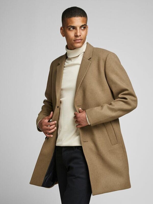 Cappotto Cammello Uomo Monopetto in Lana sabbia con revers a lancia e spacco posteriore Jack&Jones art. 12171374 KHAKI