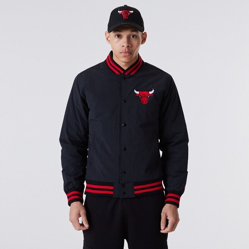 Bomber Giacca Chicago Bulls Uomo New Era Nero / Rosso Imbottita art. 60284773