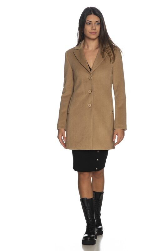 Cappotto Corto in Panno Cammello Sabbia Beige Donna Monopetto con rever a lancia Please Fashion art. K493MNATAS