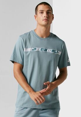 T-Shirt Nike Verde chiaro Grigio Uomo Repeat Pack Maniche corte art. DM4675 015