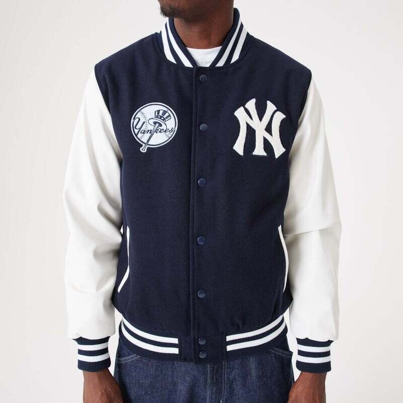Bomber College Varsity Blu Navy  NEW ERA NY Yankees MLB Wordmark Giacca in Panno imbottita invernale art. 60301348