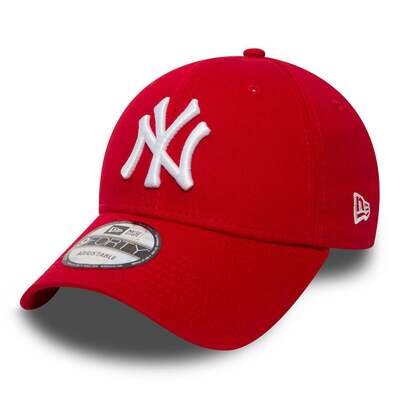 Cappello Rosso NY New York Yankees Essential visiera Curva New Era 9FORTY Regolabile red art. 10531938