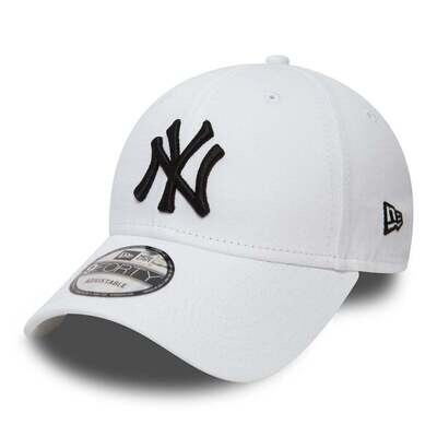 Cappello bianco NY New York Yankees Essential visiera Curva New Era 9FORTY Regolabile art. 10745455