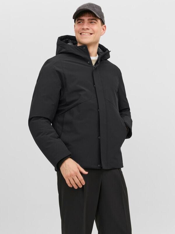 Giubbino con Cappuccio Nero Uomo giacca invernale nera Essential fit capospalla giubbotto black imbottito Premium Jack&Jones JPR BLAKEEN art. 12238720 Giubbino con Cappuccio Nero Uomo giacca invernale nera Essential fit capospalla giubbotto black imbottito Premium Jack&Jones JPR BLAKEEN art. 12238720