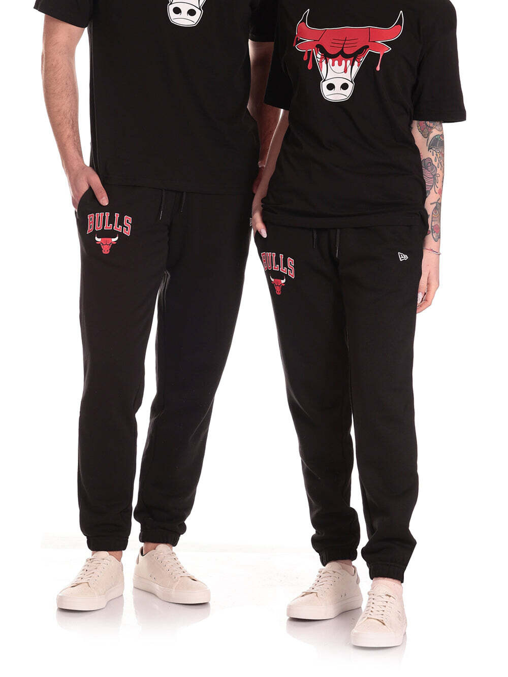 Pantalone in Felpa Nero Chicago Bulls NBA New Era Jogger Unisex con elastico alla caviglia Bulls NBA Team Logo Black Felpato Fleece art. 60416730