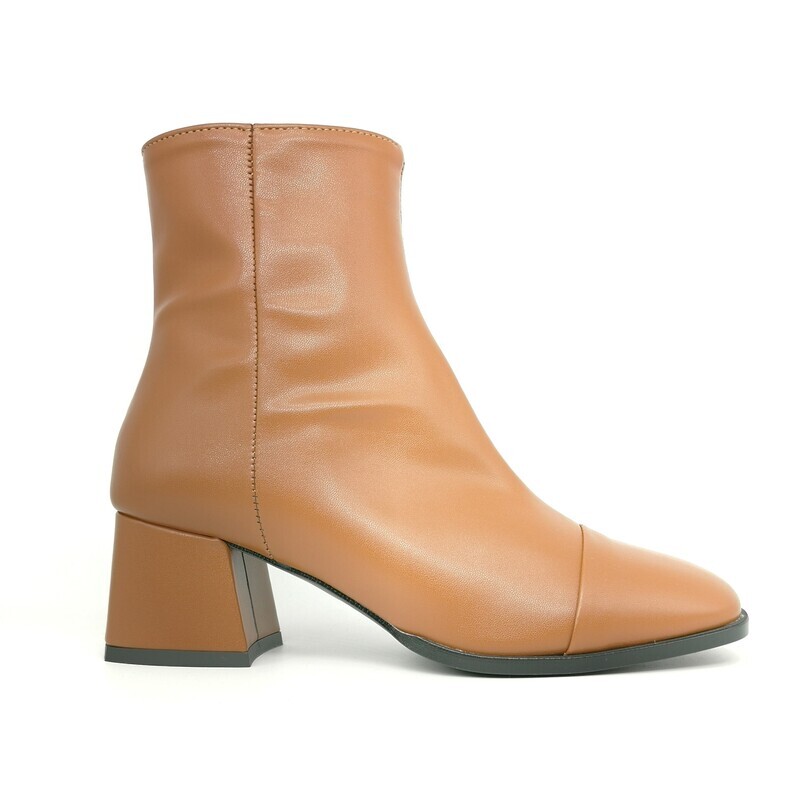 Stivaletti Bassi Cuoio Marrone donna Colbaffo ® Pelle  Tronchetto basso cuoio ecopelle Tacco 5 cm / 50 mm punta quadrata art. CBD651 CUOIO