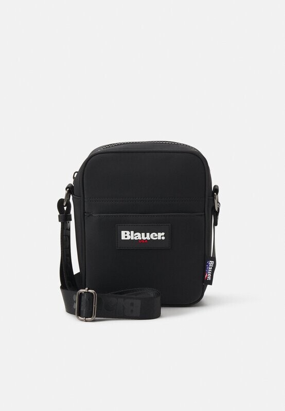 Borsello Blauer Tracolla in Nylon Taslan Nero Cintura regolabile Crossbody Nera Gommato  Essential  art. F3FORT02/CIT BLK