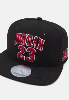 Cappello Jordan nero Bambini visiera piatta Snapback Brim Jordan 23 black art. 9A0781 023