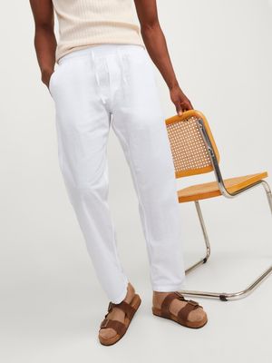 Pantaloni in Lino Uomo Bianchi Bianco Jogger in 100% linen Relax Fit Gamba Larga Vita elastica regolabile jack & Jones JPSTKANE JJSUMMER JOGGER Bright White art. 12248606 Pantaloni in Lino Uomo Bianchi Bianco Jogger in 100% linen Relax Fit Gamba Larga Vita elastica regolabile jack & Jones JPSTKANE JJSUMMER JOGGER Bright White art. 12248606