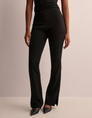 Pantaloni a Zampa Neri con spacco laterale Pantalone Nero Flare Donna a vita alta Nero Regular Fit vita elastica Black JJXX NANCY art. 12258446