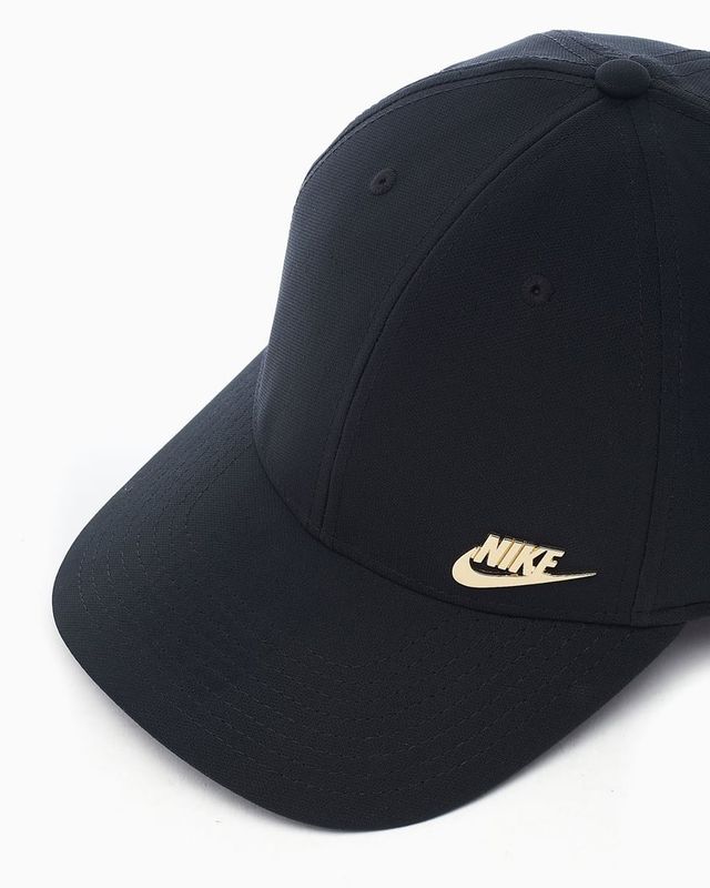 Cappello Nike Nero Dorato Sportswear Legacy 91 Dri Fit logo metallico Swoosh Oro  Black Gold art. FB5371 011