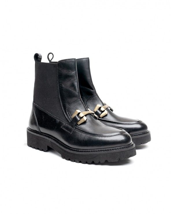 Stivaletto nero in pelle donna chelsea con morsetto Pregunta art. 2429008 001