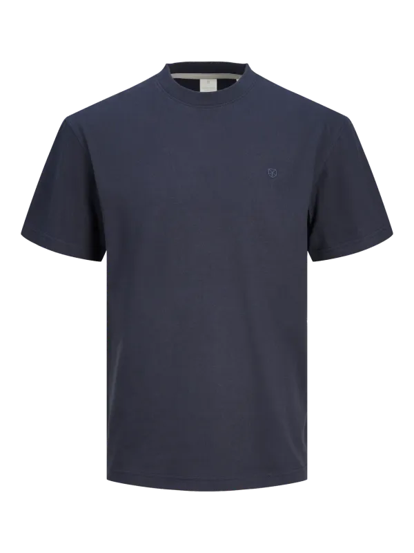 T-shirt Blu semplice Tinta unita paricollo 100% cotone jersey Maglietta sottogiacca Dark Blue Navy Scuro relax fit Jack&Jones JPRCCLOGAN TEE CREW NECK art. 12262787 T-shirt Blu semplice Tinta unita paricollo 100% cotone jersey Maglietta sottogiacca Dark Blue Navy Scuro relax fit Jack&Jones JPRCCLOGAN TEE CREW NECK art. 12262787