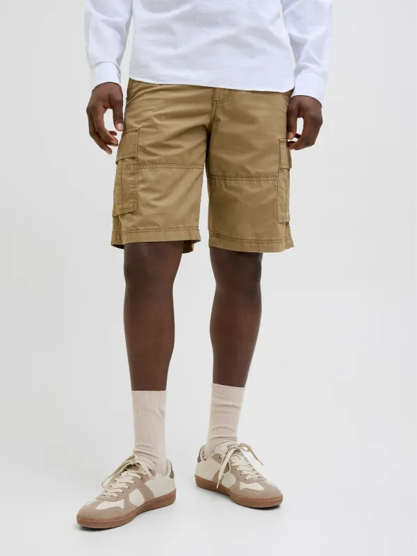 Bermuda Cargo Beige chiaro uomo relax Fit Pantaloncini Sabbia con tasconi Vita media 100% Cotone Jack&Jones JPSTCOLE MATEO CARGO elmwood art. 12274389 Bermuda Cargo Beige chiaro uomo relax Fit Pantaloncini Sabbia con tasconi Vita media 100% Cotone Jack&Jones JPSTCOLE MATEO CARGO elmwood art. 12274389
