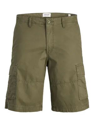 Bermuda Cargo Verdone Militare Scuro uomo relax Fit Pantaloncini Verde Oliva con tasconi Vita media 100% Cotone Jack&Jones JPSTCOLE MATEO CARGO Olive Night art. 12274389 Bermuda Cargo Verdone Militare Scuro uomo relax Fit Pantaloncini Verde Oliva con tasconi Vita media 100% Cotone Jack&Jones JPSTCOLE MATEO CARGO Olive Night art. 12274389