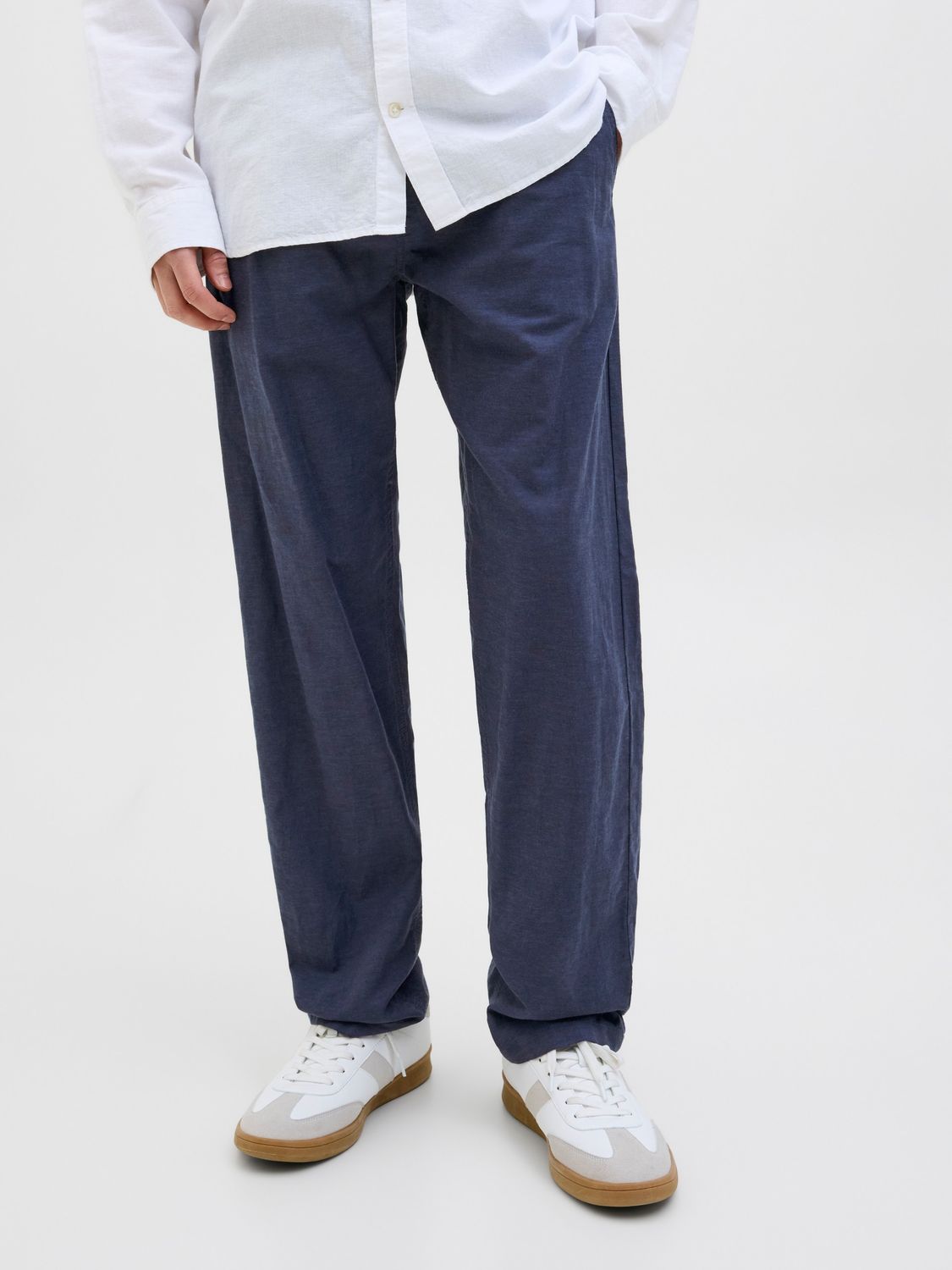 Pantaloni in Lino Uomo Blu Navy Jogger in 100% linen Relax Fit Gamba Larga Vita elastica regolabile  jack & Jones JPSTKANE JJSUMMER JOGGER blue Navy melange art. 12248606 Pantaloni in Lino Uomo Blu Navy Jogger in 100% linen Relax Fit Gamba Larga Vita elastica regolabile  jack & Jones JPSTKANE JJSUMMER JOGGER blue Navy melange art. 12248606