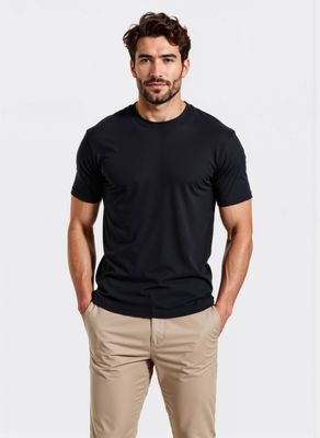 T-shirt sottogiacca nero Uomo Girocollo in cotone mercerizzato essential sotto giacca black  regular Fit art. MT101 T-shirt sottogiacca nero Uomo Girocollo in cotone mercerizzato essential sotto giacca black  regular Fit art. MT101